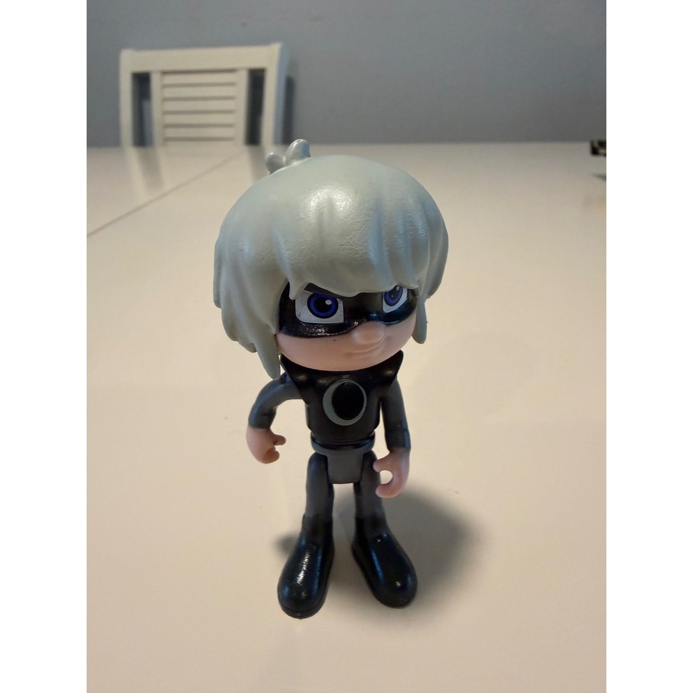 PJ Masks Luna Girl Action Figure Just Play 3 Inch Silver Hair Black Suit Toy